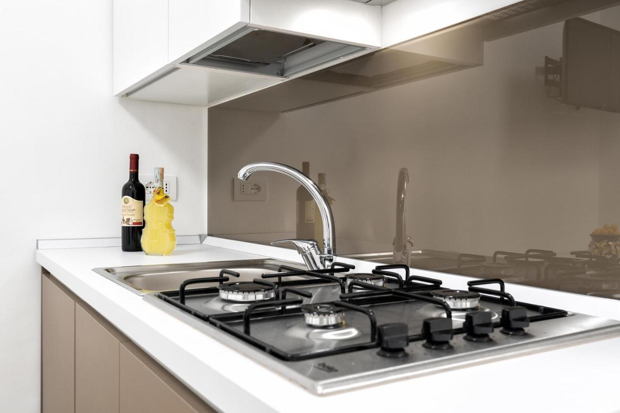 Giselle Apartments Maiori - Amalfi Coast Екстериор снимка